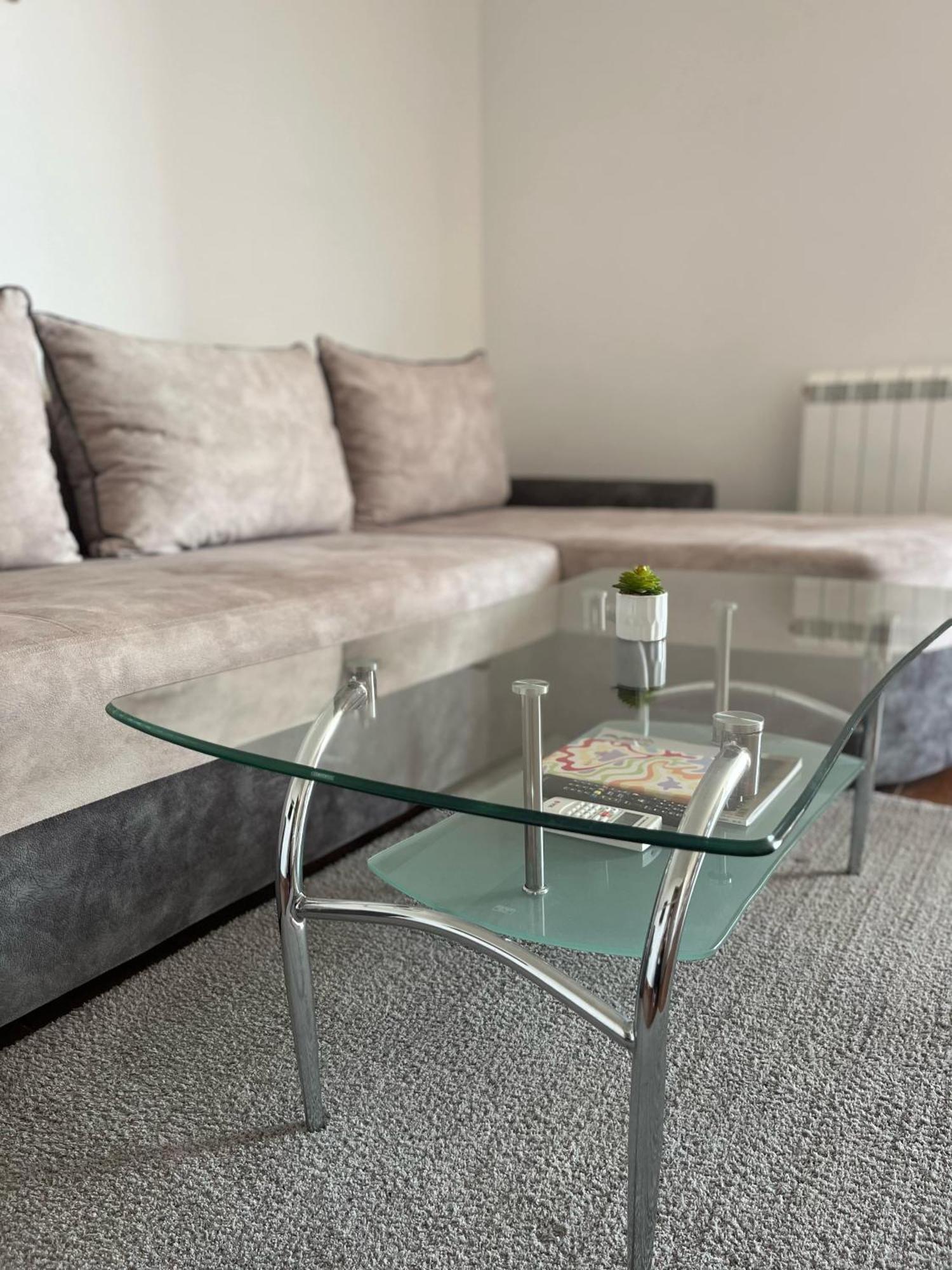Surcin Apartment Ledine Buitenkant foto