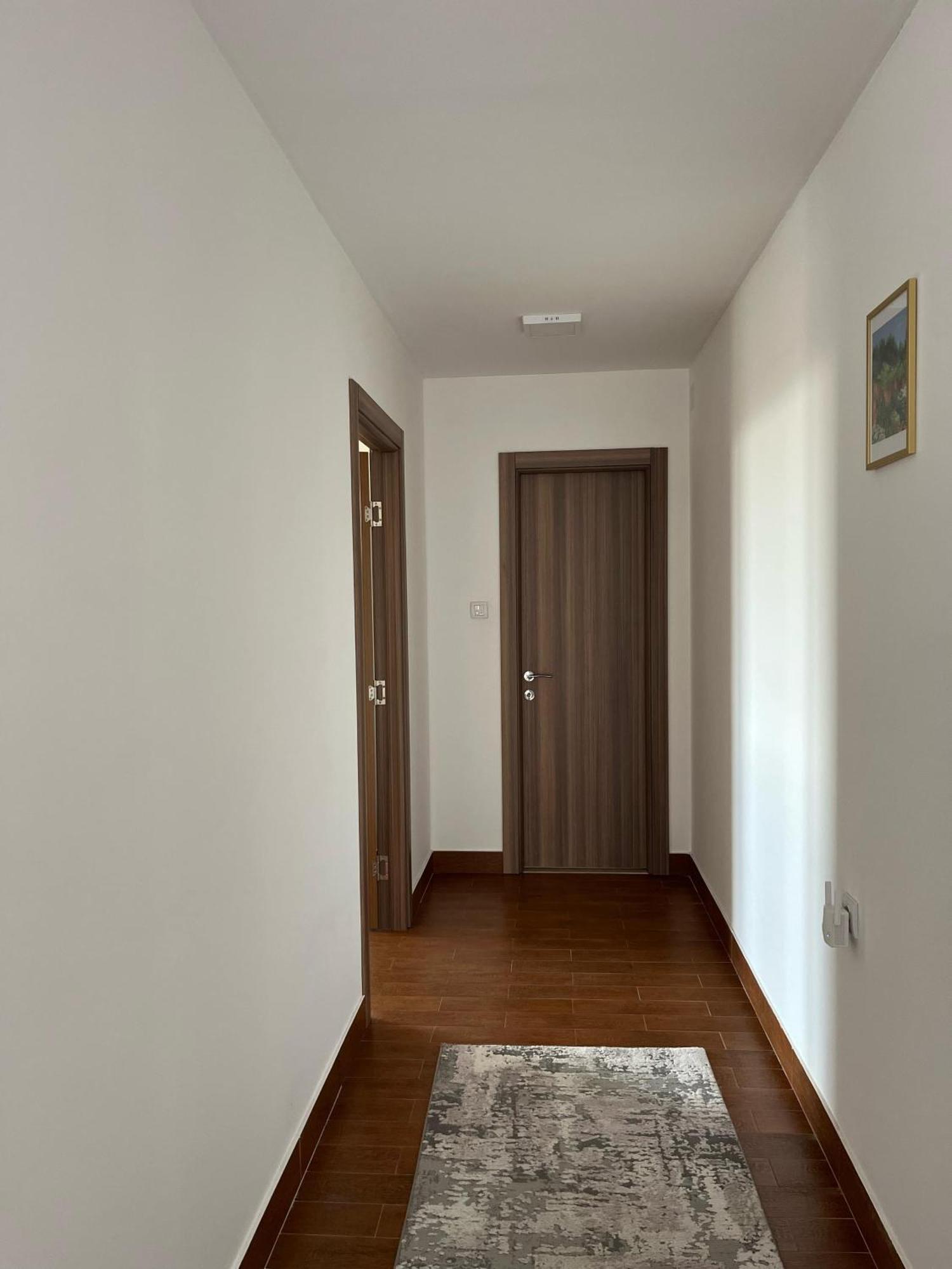 Surcin Apartment Ledine Buitenkant foto